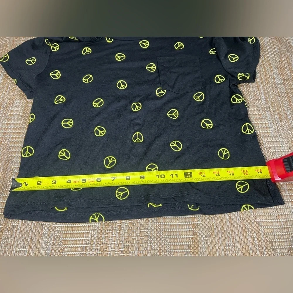 SPEECHLESS Big Girl's Peace Embroidery Black Short Sleeve, Size XL, NEW no tag